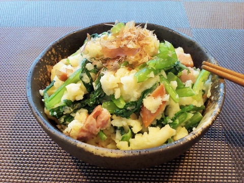 ♪花かつおで居酒屋風♡小松菜入り和風ポテサラ♪